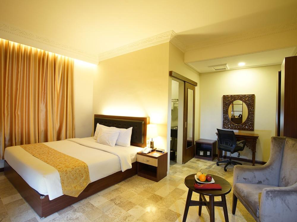 D'Salvatore Boutique Hotel Yogyakarta Maguwo Exteriér fotografie