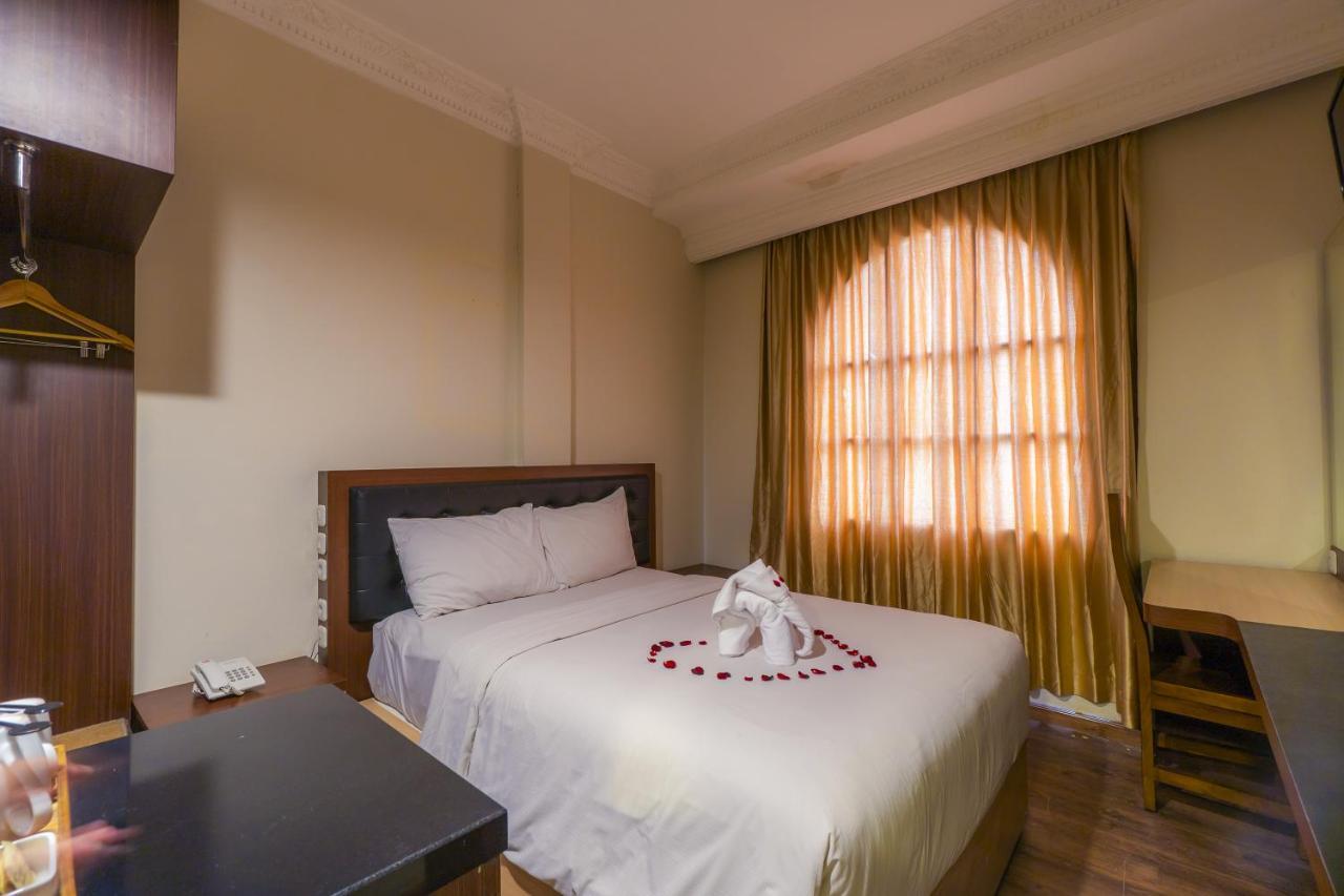 D'Salvatore Boutique Hotel Yogyakarta Maguwo Exteriér fotografie