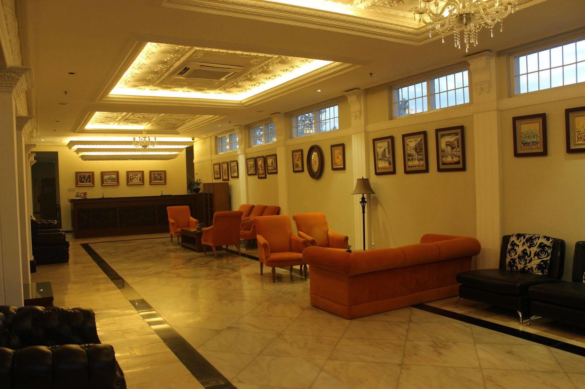 D'Salvatore Boutique Hotel Yogyakarta Maguwo Exteriér fotografie